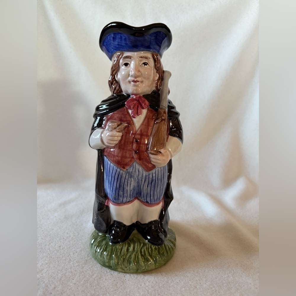 1993 Fitz and Floyd Thanksgiving Banquet Pilgrim Man Toby Mug Pitcher
